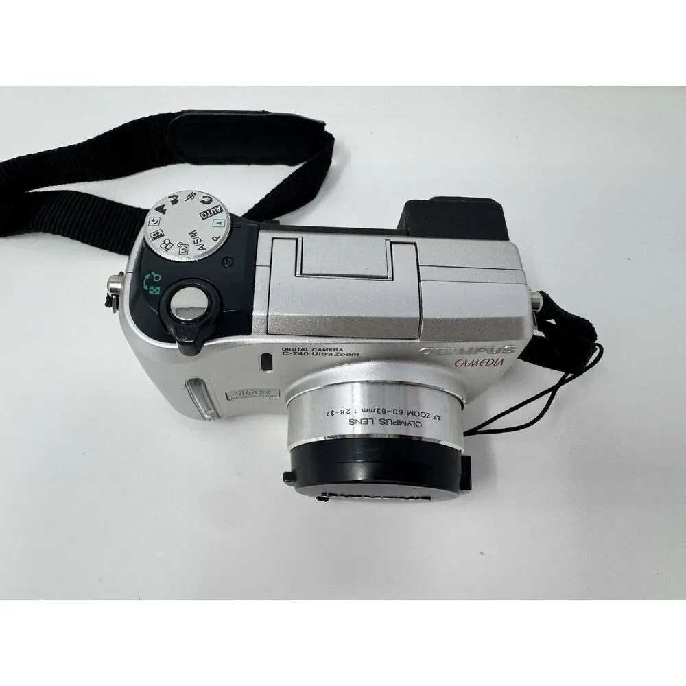 Olympus Camedia C-740 Ultra Zoom 3.2MP Digital Camera Battery Tested No Card